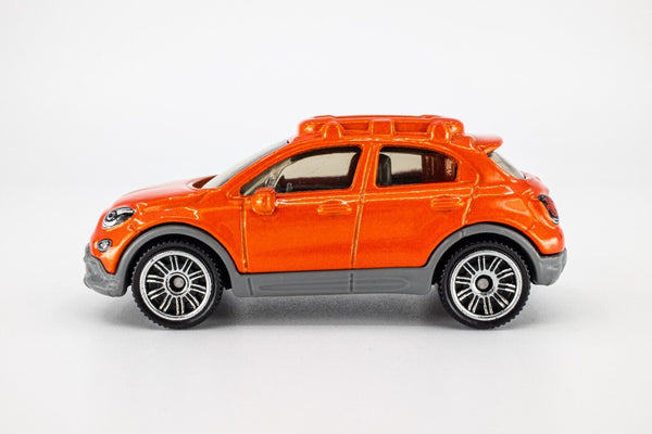 2018 Matchbox #12 '16 Fiat 500X SPITFIRE ORANGE | MINT