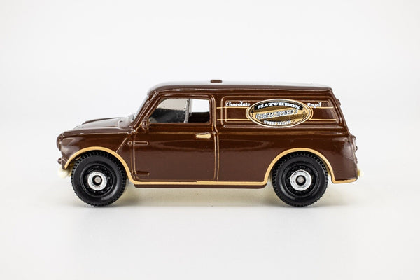 2018 Matchbox #27 Austin Mini Van BROWN | CONFECTIONER'S SWEET TREATS | MINT