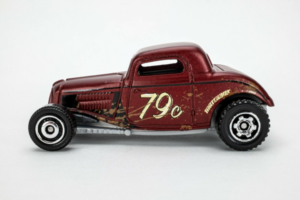 2022 Matchbox "MBX Highway II" 1933 Ford Coupe FLAT BURGUNDY | 79C | MINT