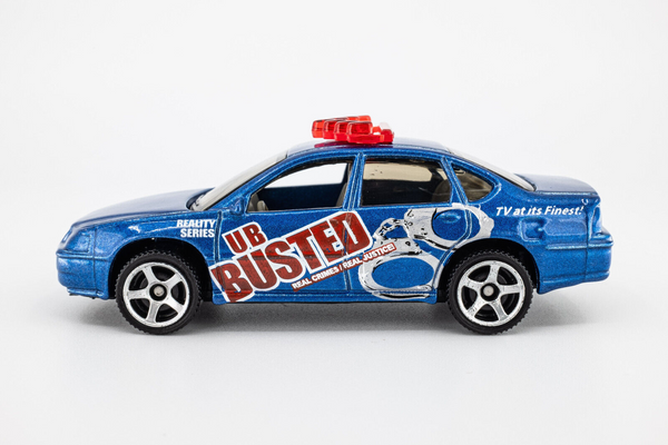 2012 Matchbox "9-Pack Exclusive" 2000 Chevy Impala BLUE | UB BUSTED | MINT