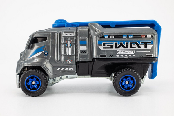 2017 Matchbox #65 Xcanner GREY | SWAT | MINT