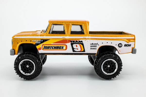 2021 Matchbox "Off Road Rally" 1968 Dodge D-200 ORANGE METALLIC | TEAM 9 | MINT