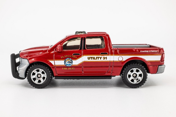 2017 Matchbox #62 '15 Ram 1500 RED | EL SEGUNDO FIRE DEPT. | MINT