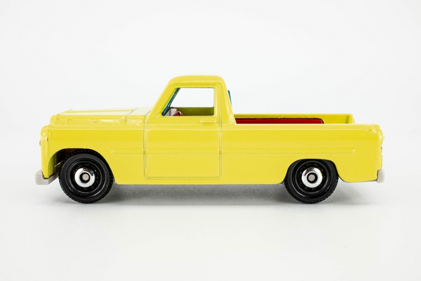 2020 Matchbox #90 1956 Powell Sport Pickup YELLOW | MINT