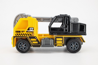 2019 Matchbox #25 MBXcavator YELLOW | BLACK | MINT