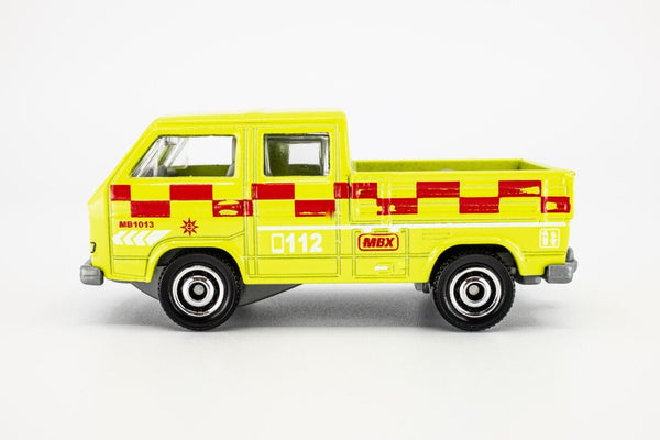 2020 Matchbox 9-Pack Exclusive Volkswagen Transporter YELLOW | w/ CARGO | MINT