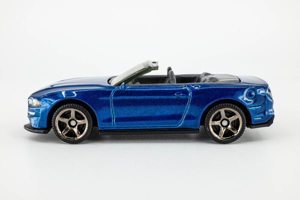 2020 Matchbox #54 2018 Ford Mustang Convertible KONA BLUE | MINT