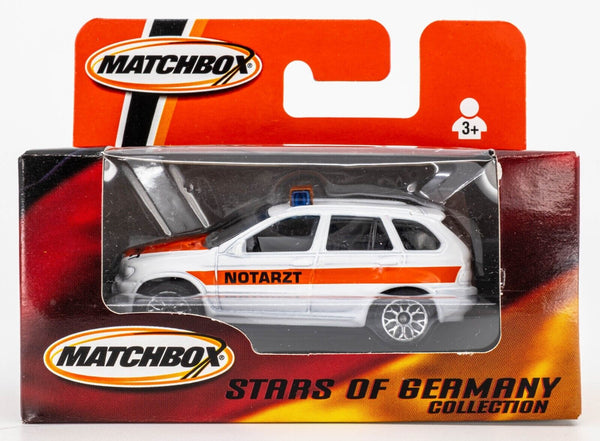 2003 Matchbox Stars of Germany #11 BMW X5 WHITE | ORANGE | NOTARZT | FSB