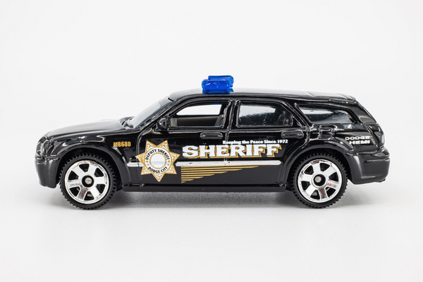 2012 Matchbox "Police" Dodge Magnum Police BLACK | SHERIFF | MINT