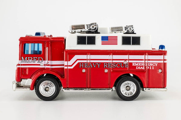 2002 Matchbox True Heroes Mack Auxiliary Power Truck RED | MBFD RESCUE | MINT
