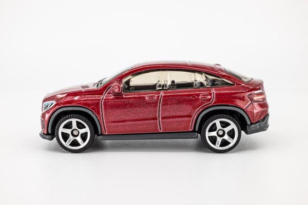 2019 Matchbox #10 Mercedes-Benz GLE Coupe DESIGNO CARDINAL RED METALLIC | MINT