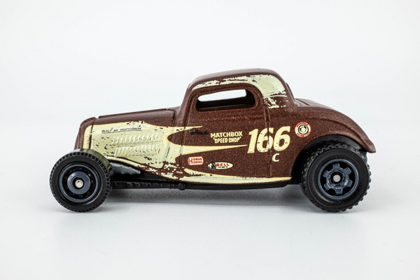 2020 Matchbox #16 '33 Ford Coupe BROWN | MATCHBOX SPEED SHOP | MINT