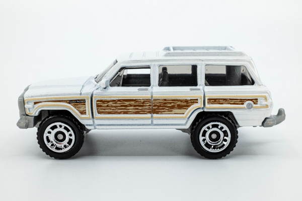 Matchbox 89 jeep grand top wagoneer