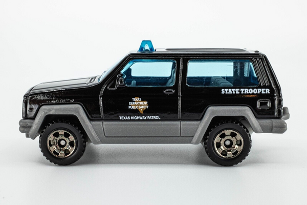 2018 Matchbox "Texas Patrol" Jeep Cherokee BLACK | STATE TROOPER | MINT