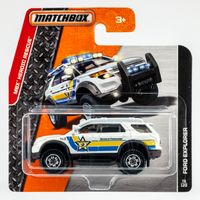 2015 Matchbox #76 Ford Explorer WHITE PEARL | MBX COUNTY SHERIFF | SHORT CARD