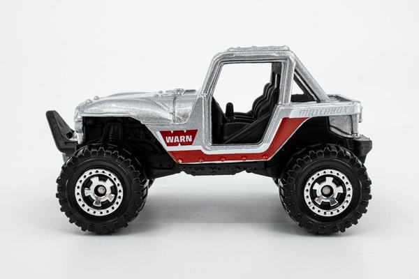 2019 Matchbox #74 MBX 4x4 SILVER | WARN INDUSTRIES | MINT