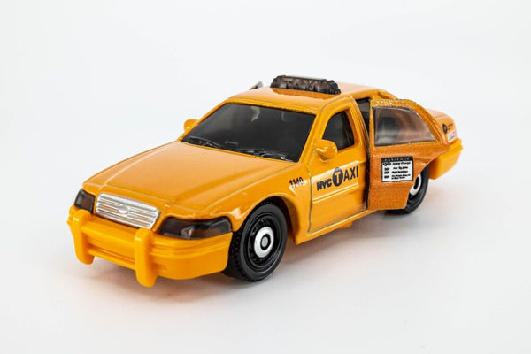 2021 Matchbox Moving Parts #19 2006 Ford Crown Victoria Taxi AMBER